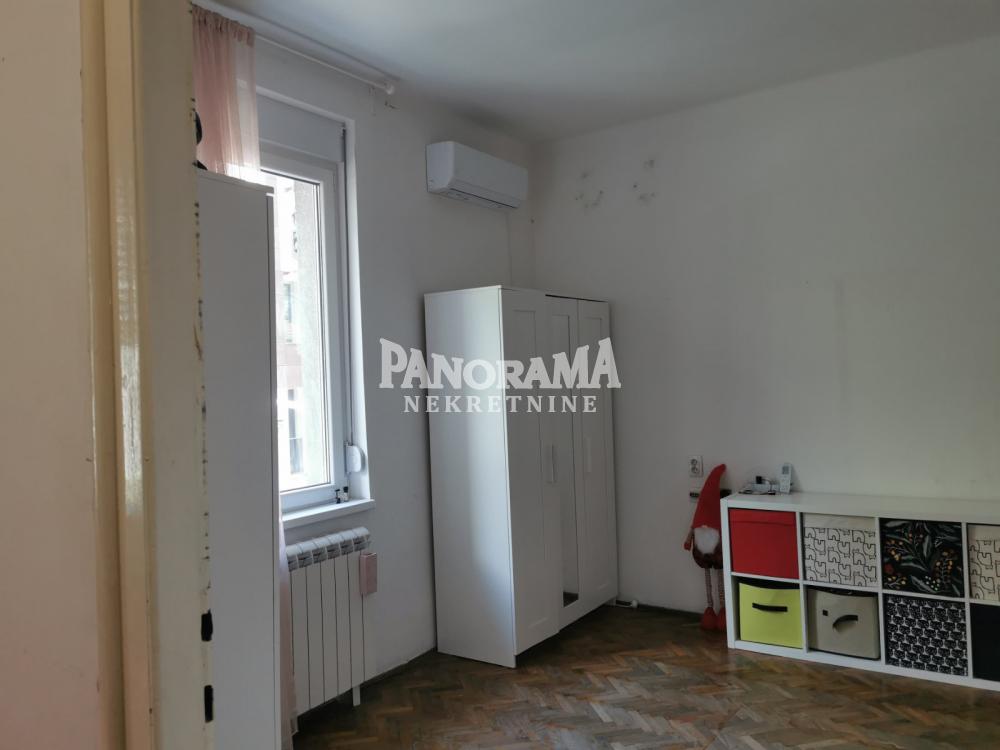 Slika 6 - Lomina, Četvoroiposoban stan na prodaju, 93m2, 399.000€