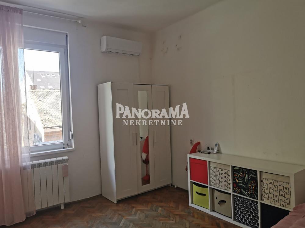 Slika 7 - Lomina, Četvoroiposoban stan na prodaju, 93m2, 399.000€