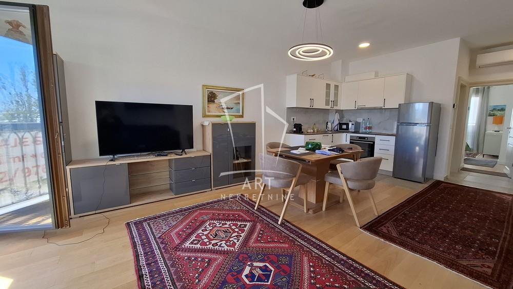 Slika 1 - Dunavska, Dvosoban stan za izdavanje, 53m2, 1.200€