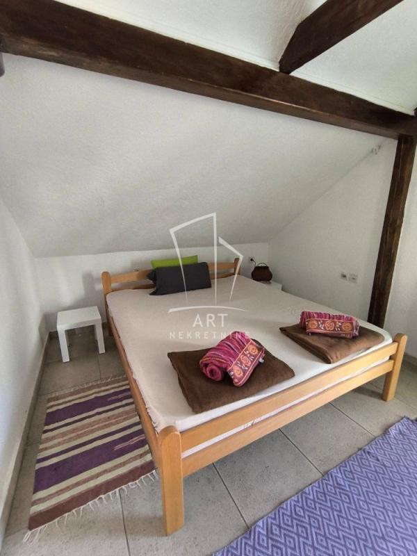 Slika 4 - Dragana Nikitovića, Trosoban stan za izdavanje, 94m2, 600€