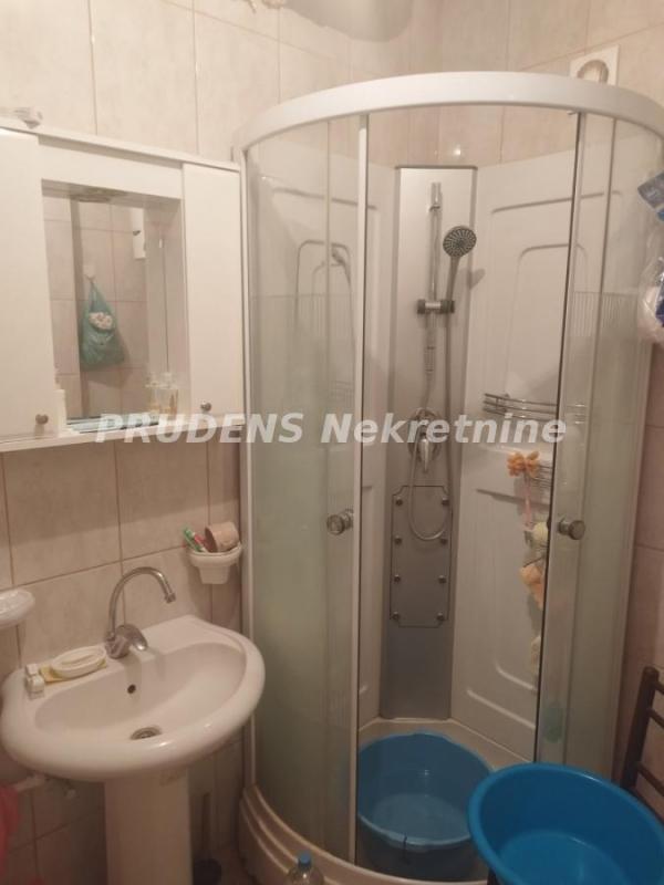 Slika 11 - Radnička,  Kuća na prodaju, 240m2, 400.000€