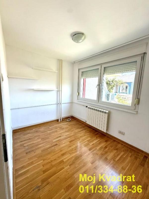 Slika 4 - Trosoban stan za izdavanje, 66m2, 500€