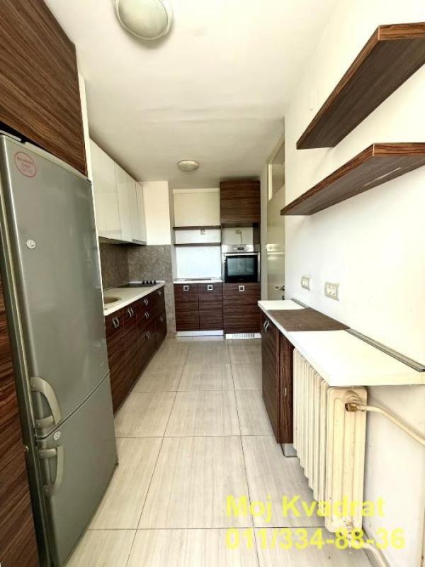 Slika 2 - Trosoban stan za izdavanje, 66m2, 500€