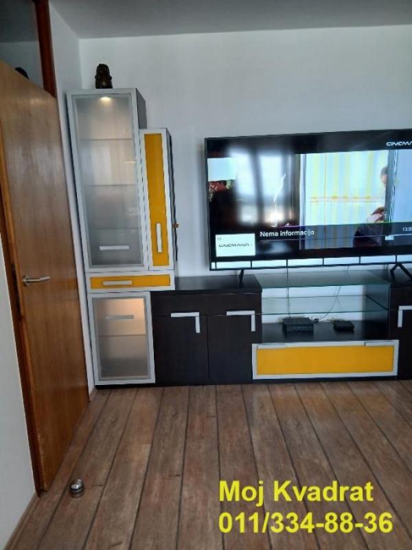 Slika 2 - Četvorosoban stan za izdavanje, 99m2, 1.200€