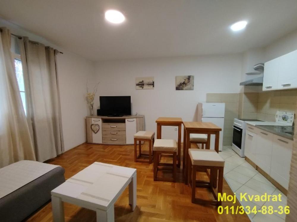 Slika 2 - Jednoiposoban stan za izdavanje, 42m2, 350€