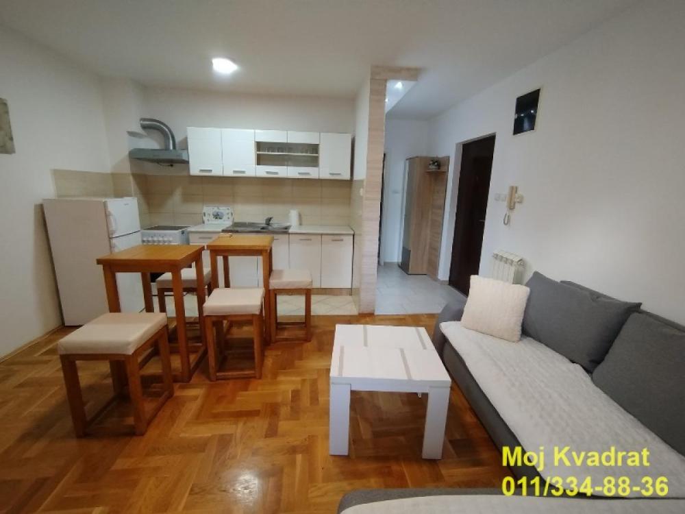 Slika 3 - Jednoiposoban stan za izdavanje, 42m2, 350€