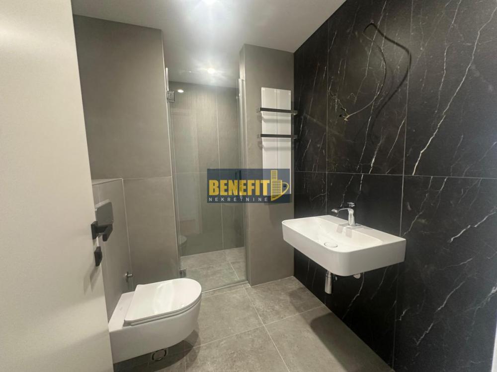 Slika 11 - Četvorosoban stan na prodaju, 100m2, 431.000€