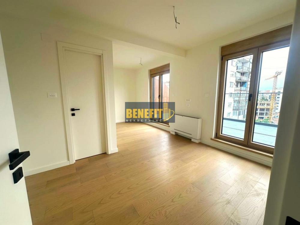 Slika 2 - Četvorosoban stan na prodaju, 127m2, 538.000€