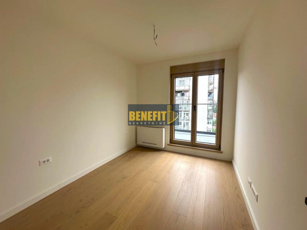 Slika 8 - Četvorosoban stan na prodaju, 130m2, 560.000€