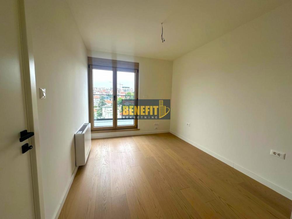 Slika 6 - Četvorosoban stan na prodaju, 130m2, 560.000€