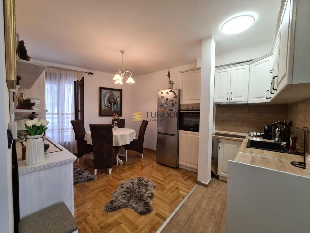 Slika 2 - Petosoban stan za izdavanje, 112m2, 1.400€