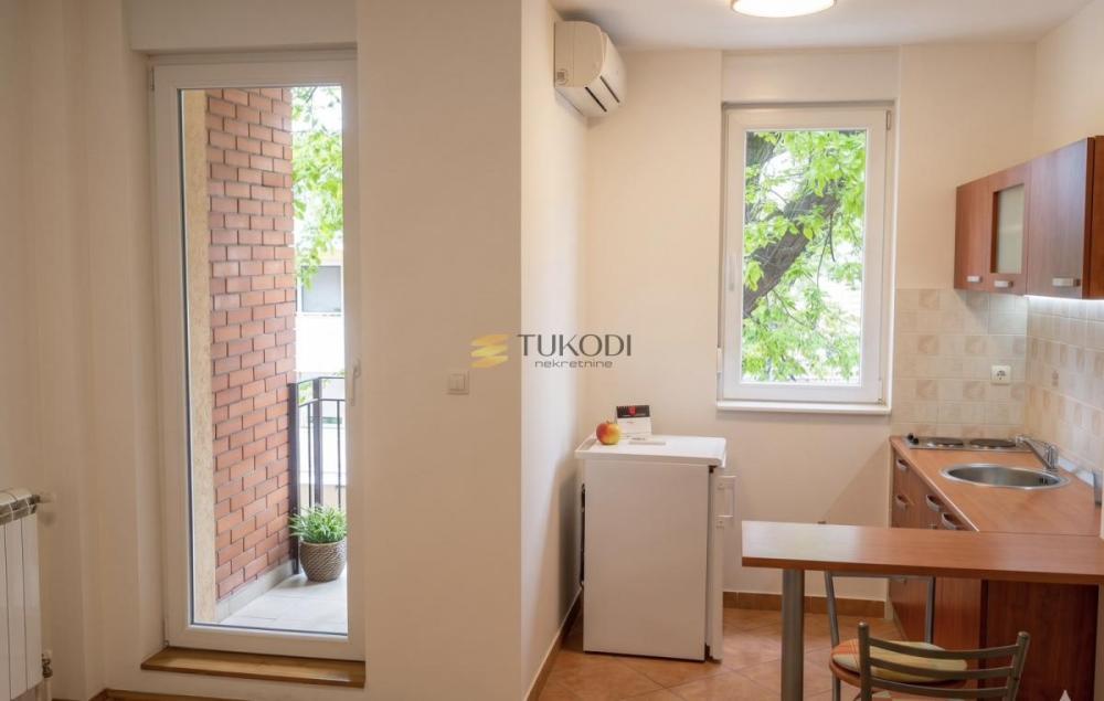 Slika 1 - Jednosoban stan za izdavanje, 24m2, 300€