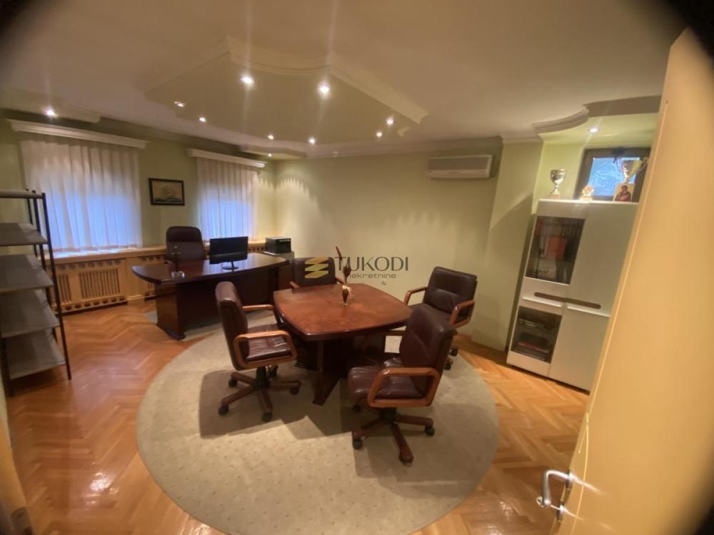 Slika 2 -  Lokal za izdavanje, 120m2, 1.500€