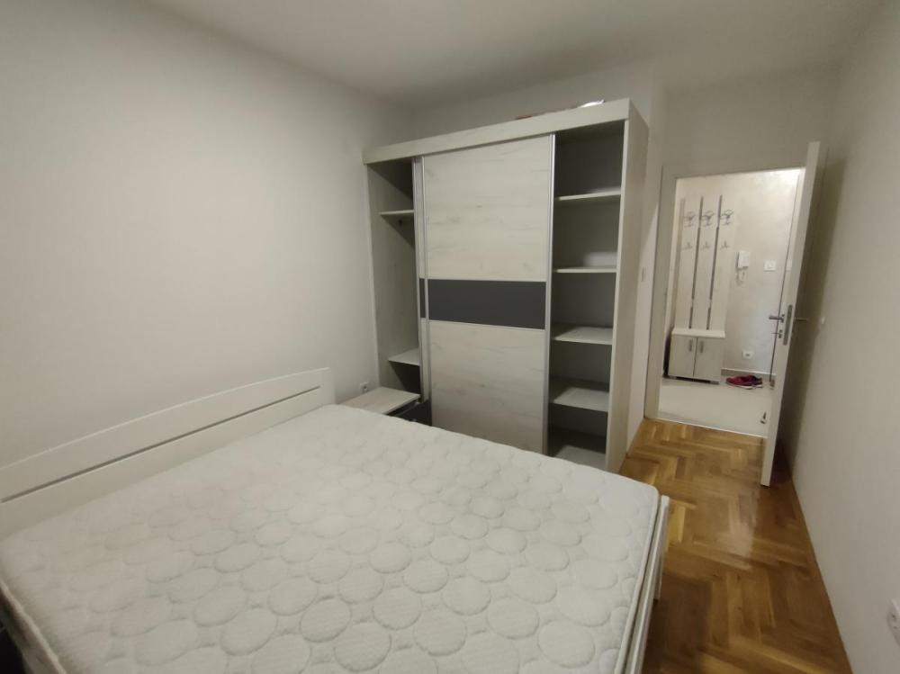 Slika 8 - Dvosoban stan za izdavanje, 43m2, 380€