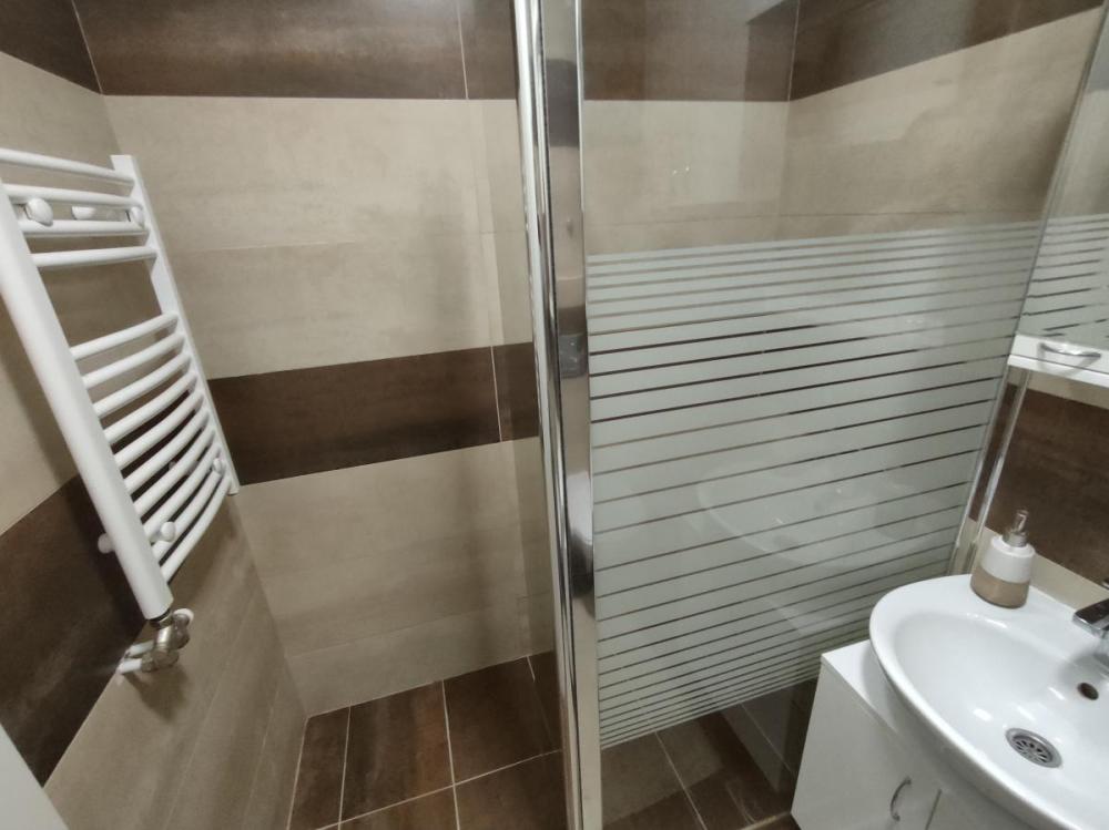 Slika 10 - Dvosoban stan za izdavanje, 43m2, 380€
