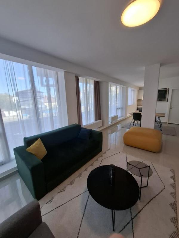 Slika 1 - Dvosoban stan za izdavanje, 73m2, 650€