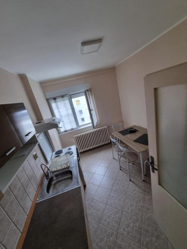 Slika 1 - Jednosoban stan za izdavanje, 36m2, 300€