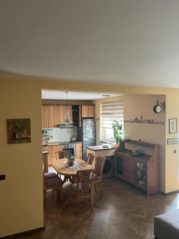 Slika 2 - Četvorosoban stan na prodaju, 111m2, 180.000€
