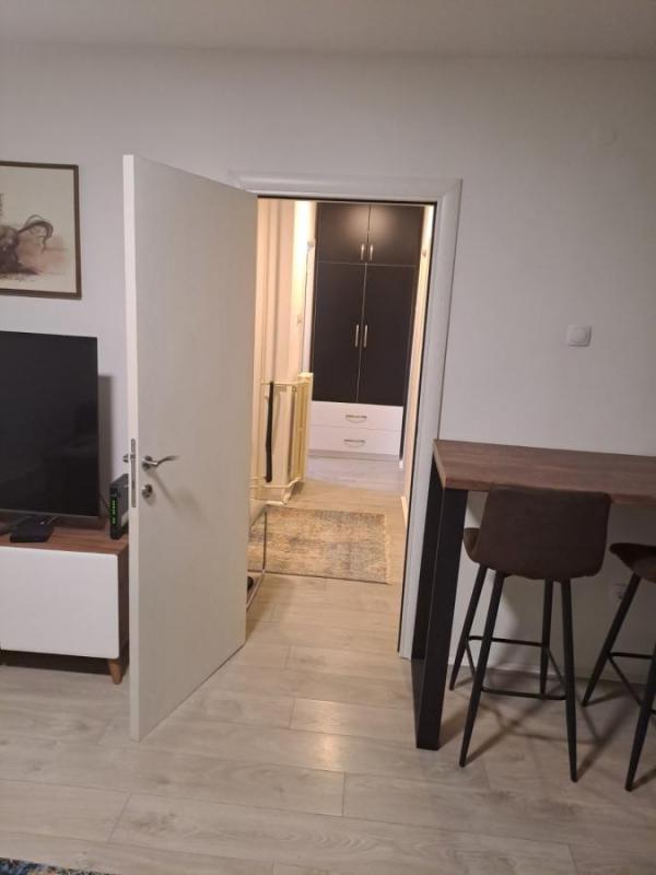 Slika 4 - Dvoiposoban stan na prodaju, 55m2, 149.000€