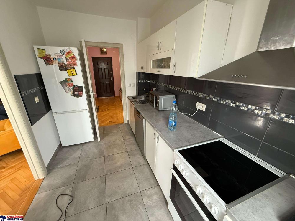 Slika 7 - Ustanička, Četvorosoban stan za izdavanje, 114m2, 900€