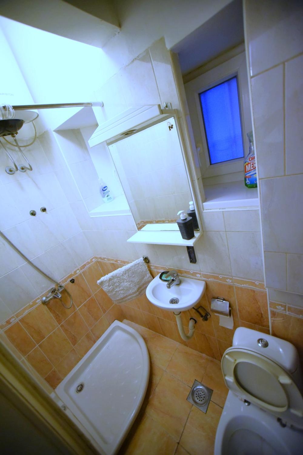 Slika 8 -  Stan za izdavanje, 25m2, 380€