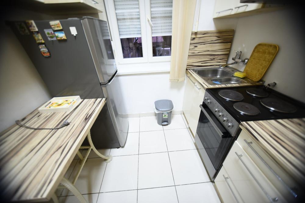 Slika 1 -  Stan za izdavanje, 25m2, 380€