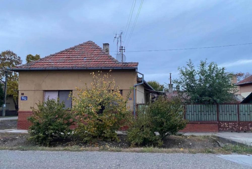 Slika 1 - Bečej, Kuća na prodaju, 114m2, 64.000€