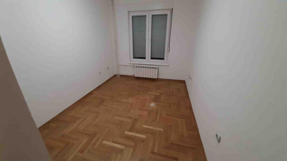 Slika 3 - Dr Dragoslava Popovića, Dvosoban stan za izdavanje, 50m2, 650€