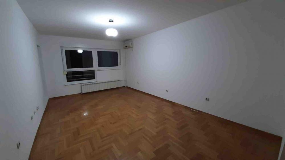 Glavna slika -Dr Dragoslava Popovića, Dvosoban stan za izdavanje, 50m2, 650€