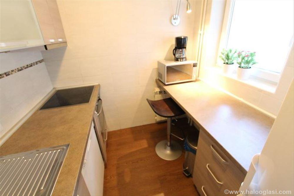 Slika 5 - Gundulićev Venac, Četvorosoban stan za izdavanje, 95m2, 1.200€