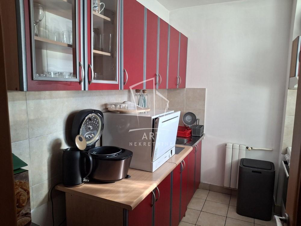 Slika 4 - Bulevar Arsenija Čarnojevića, Dvosoban stan za izdavanje, 47m2, 600€
