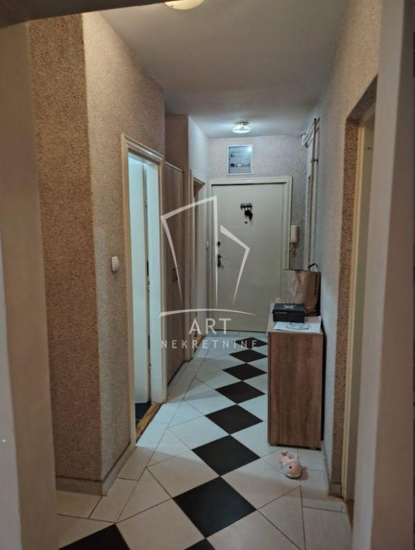 Slika 5 - Koste Nađa, Trosoban stan za izdavanje, 67m2, 600€