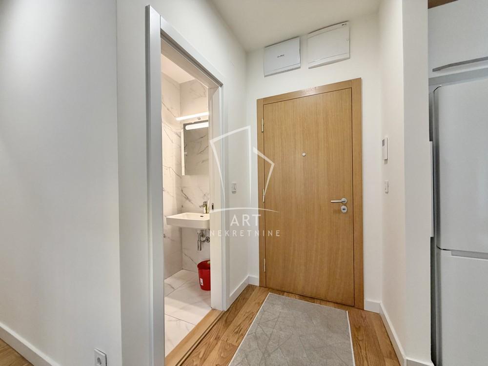 Slika 10 - Aleksinačkih rudara, Jednoiposoban stan za izdavanje, 66m2, 1.100€