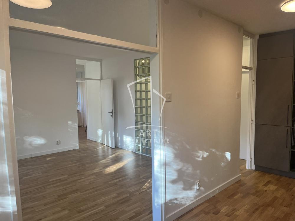 Slika 1 - Požeška, Dvoiposoban stan za izdavanje, 55m2, 630€