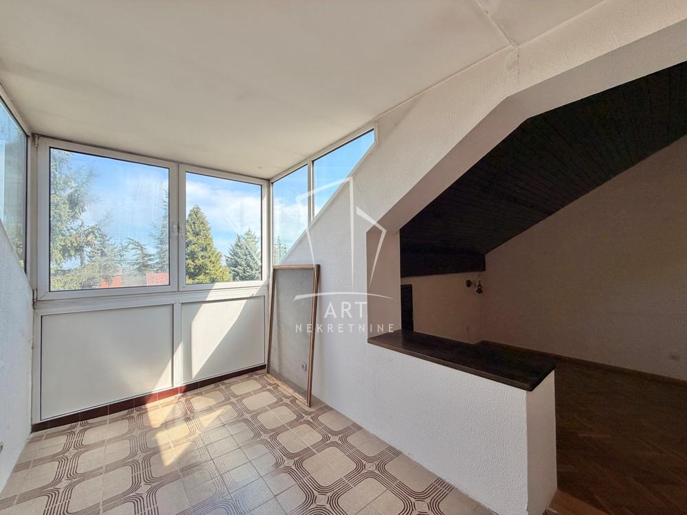 Slika 6 - Brane Petronijevića,  Kuća na prodaju, 200m2, 490.000€