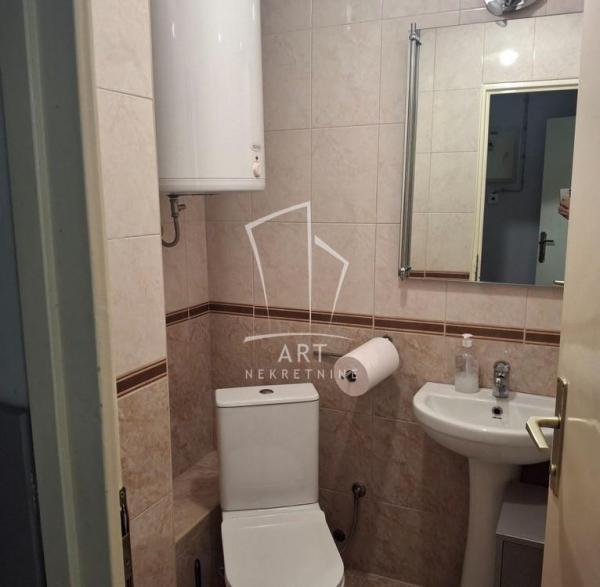 Slika 3 - Bulevar Mihajla Pupina,  Lokal za izdavanje, 33m2, 500€