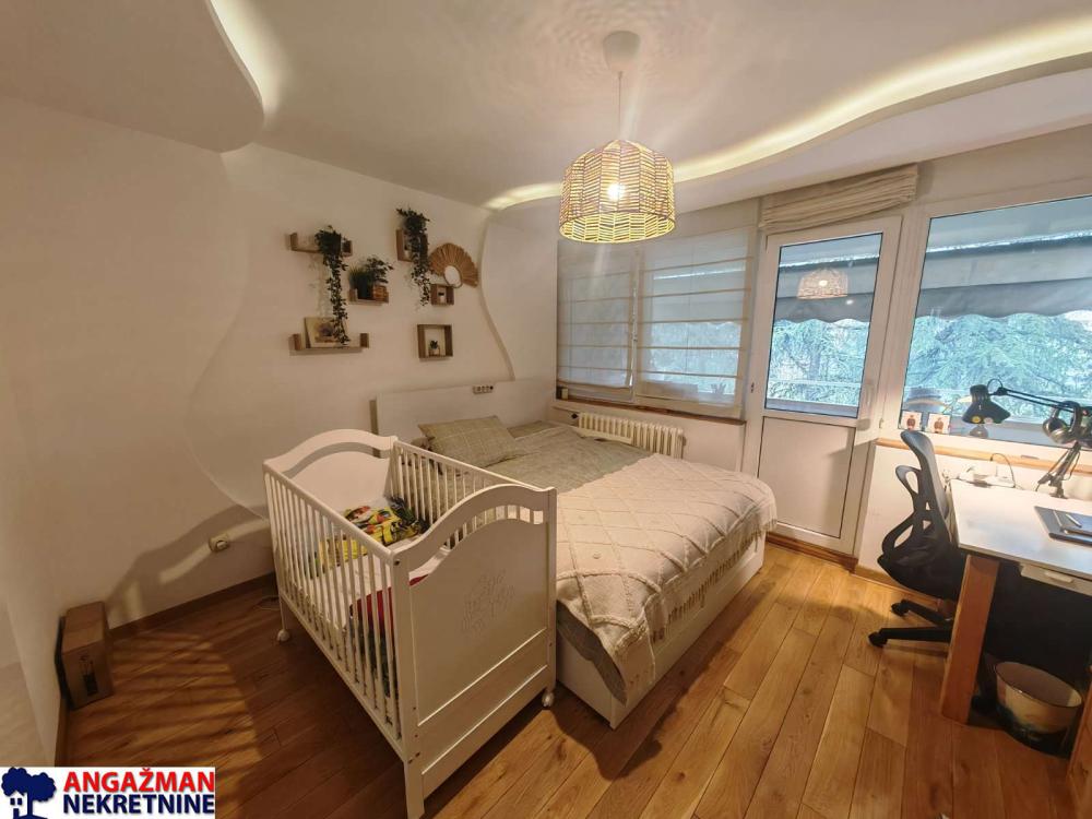 Slika 9 - Omladinskih brigada, Dvoiposoban stan na prodaju, 65m2, 275.000€