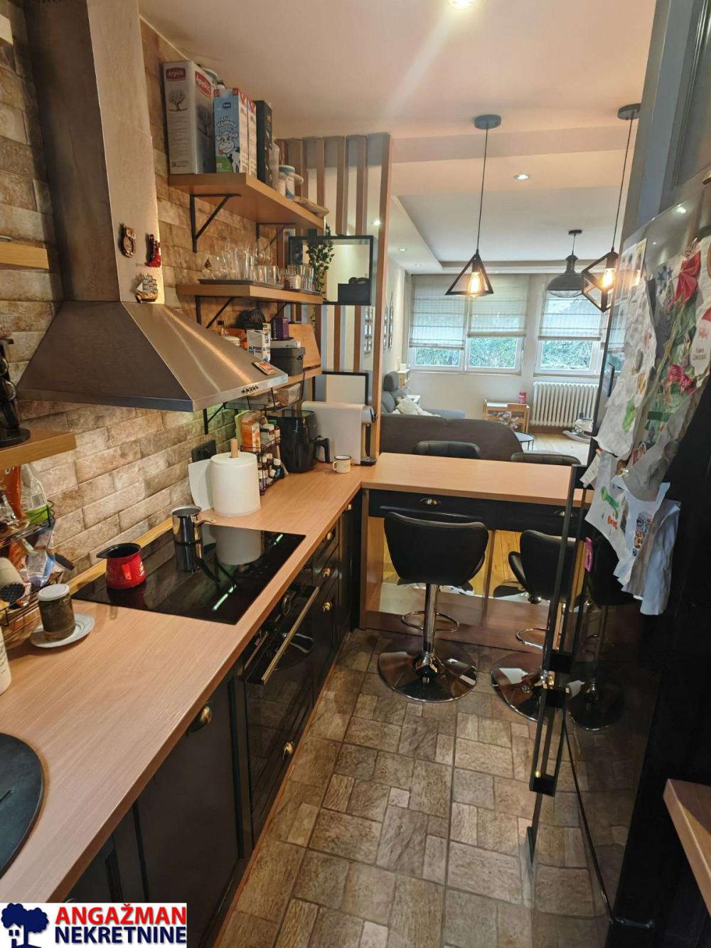 Slika 3 - Omladinskih brigada, Dvoiposoban stan na prodaju, 65m2, 275.000€