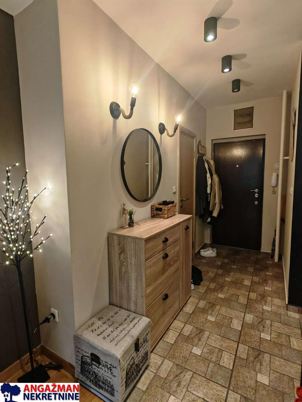 Slika 7 - Omladinskih brigada, Dvoiposoban stan na prodaju, 65m2, 275.000€