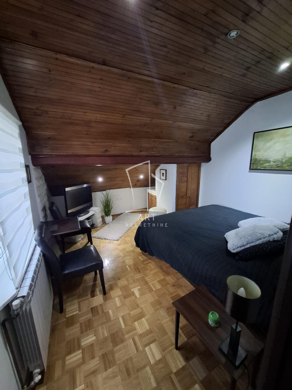 Slika 9 - Požarevačka, Petosoban stan za izdavanje, 110m2, 1.450€