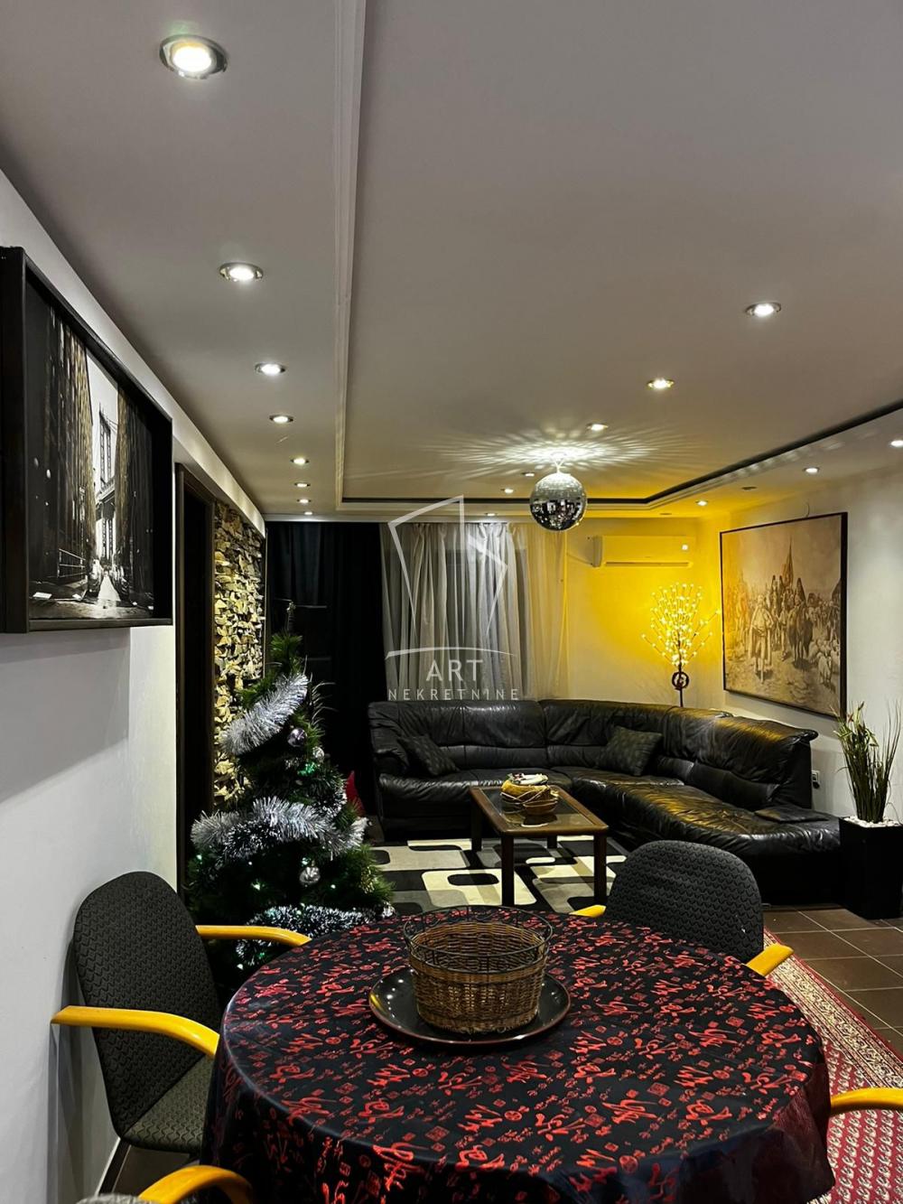 Slika 2 - Požarevačka, Petosoban stan za izdavanje, 110m2, 1.450€