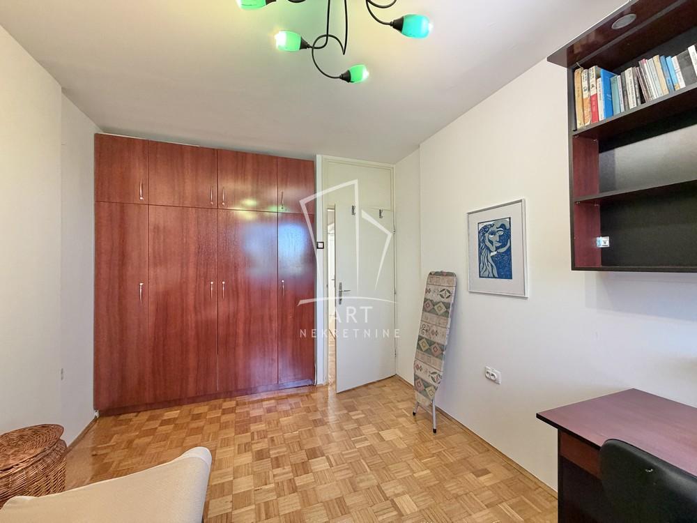 Slika 10 - Matice Srpske, Trosoban stan za izdavanje, 66m2, 550€