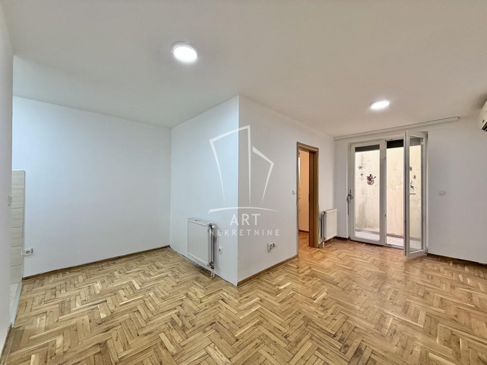 Glavna slika -Rudi Čajaveca, Jednoiposoban stan na prodaju, 23m2, 61.000€