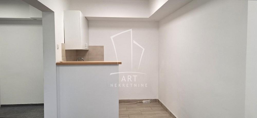 Slika 2 - Jurija Gagarina,  Lokal za izdavanje, 72m2, 600€
