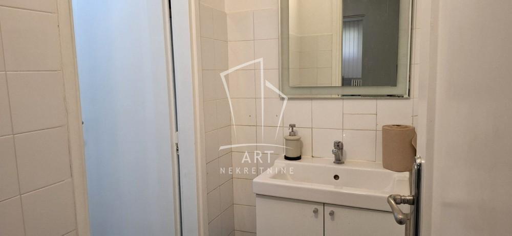 Slika 7 - Jurija Gagarina,  Lokal za izdavanje, 72m2, 600€