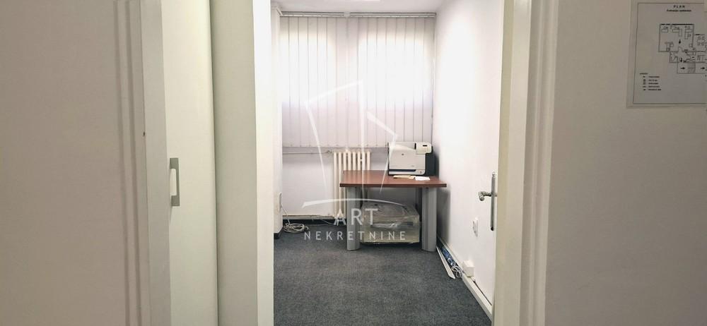Slika 8 - Jurija Gagarina,  Lokal za izdavanje, 72m2, 600€