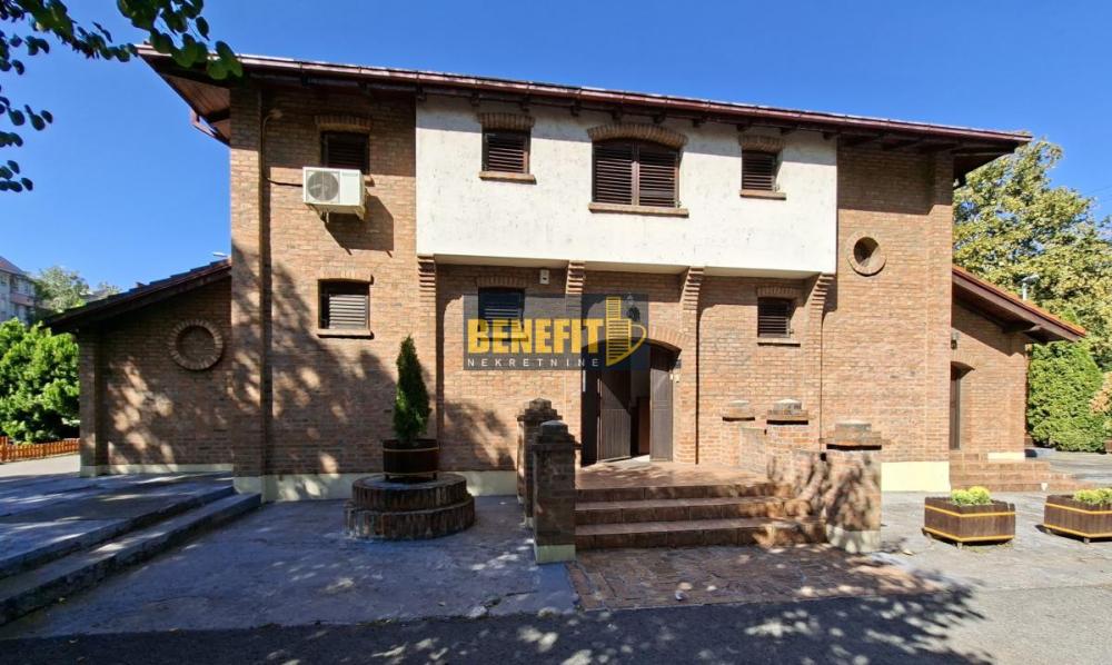 Slika 1 -  Lokal za izdavanje, 275m2, 4.300€