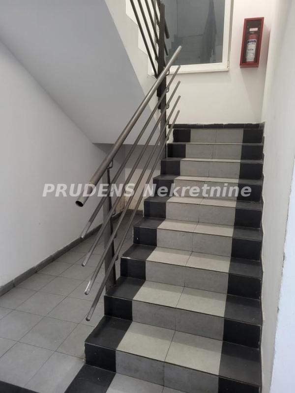 Slika 9 - Južni bulevar, Jednoiposoban stan za izdavanje, 36m2, 450€