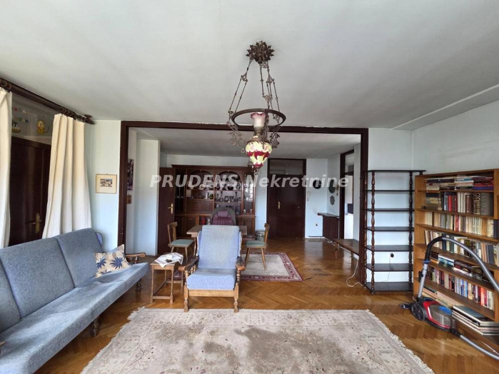 Slika 2 - Porečka, Četvorosoban stan na prodaju, 114m2, 350.000€
