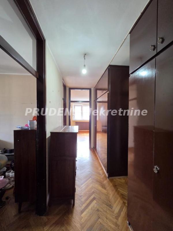 Slika 6 - Porečka, Četvorosoban stan na prodaju, 114m2, 350.000€